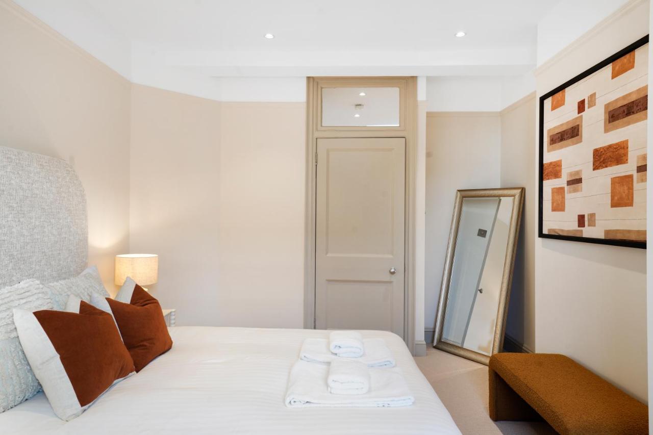 Spacious And Modern 4 Beds Home In Kensington 伦敦 外观 照片